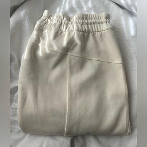 Lululemon Softstreme Straight Leg Crop Sz 14 Lemon Sorbet